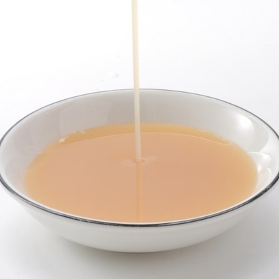 Effektive kationische Styrol-Acryl-Emulsion, Stärkeschicht hat gute Vernetzungsfestigkeit, Wasserbeständigkeit, Wellpappe, Karton, weißes Kartonpapier, Kraftpapier, geringere Dosierung, niedrigere Kosten.